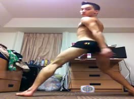 Boy Twerking to Cockiness